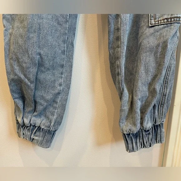 BDG jogger style medium wash - Picture 6 of 7